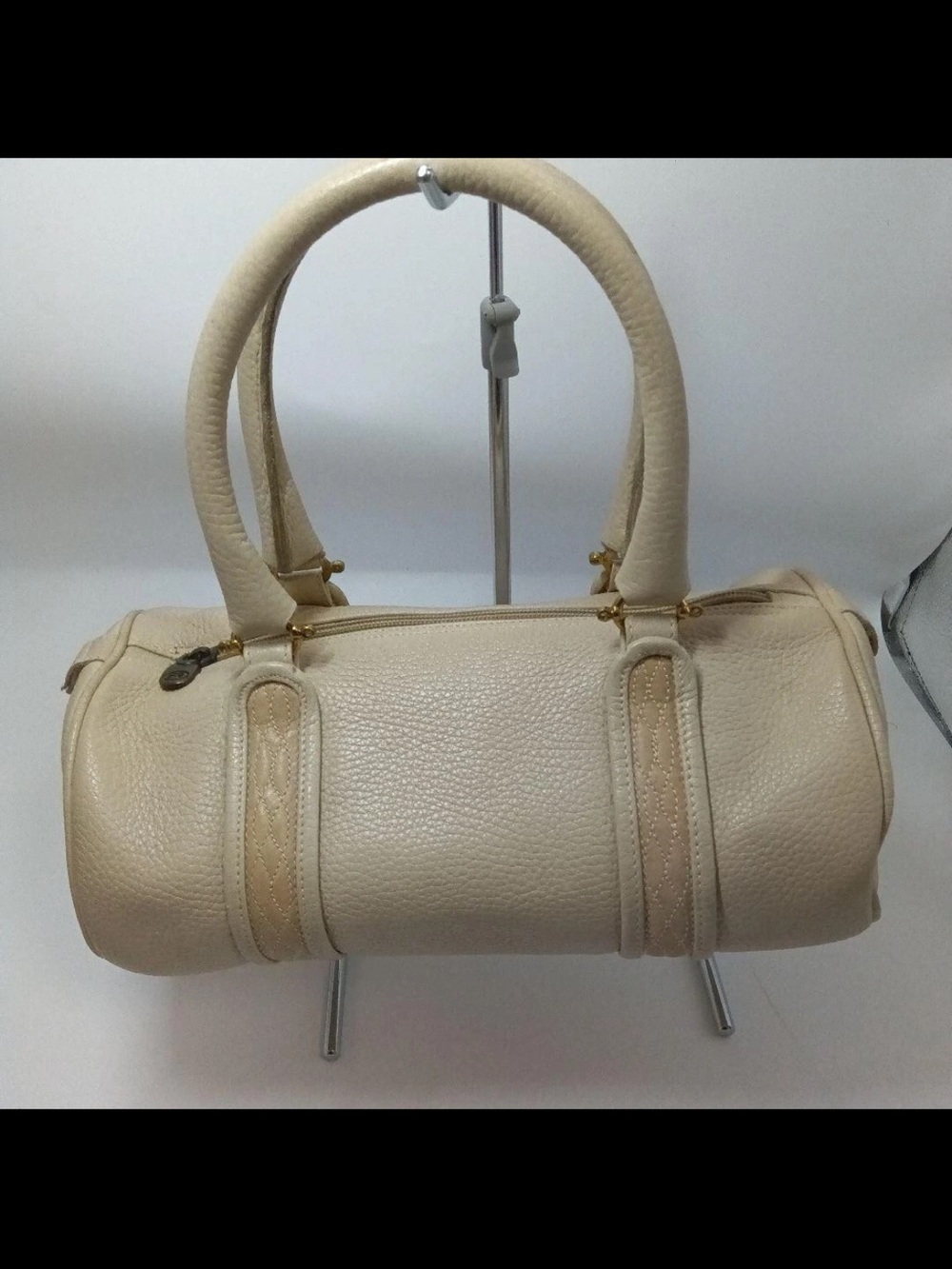 Mulberry Cream Pebbled Mini Barrel Bag